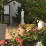 Casa Nives Bed & Breakfast