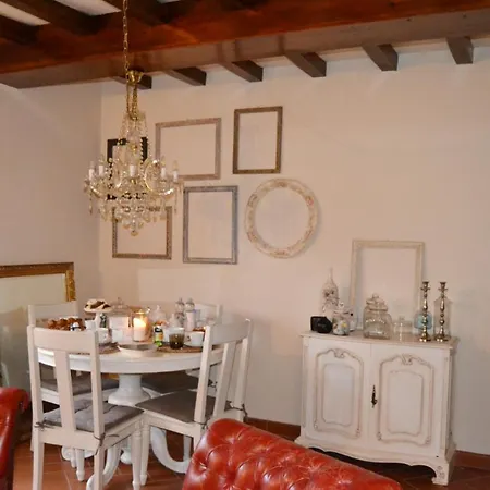 Casa Nives ベッド・アンド・ブレックファスト 4*