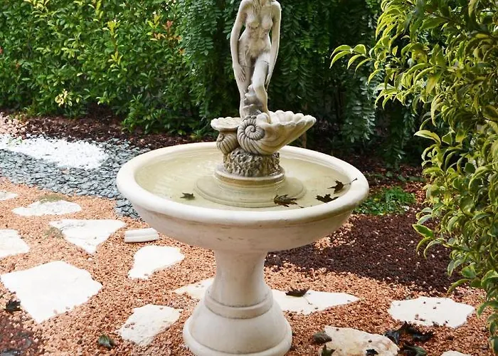 Casa Nives Oda ve Kahvaltı 4*